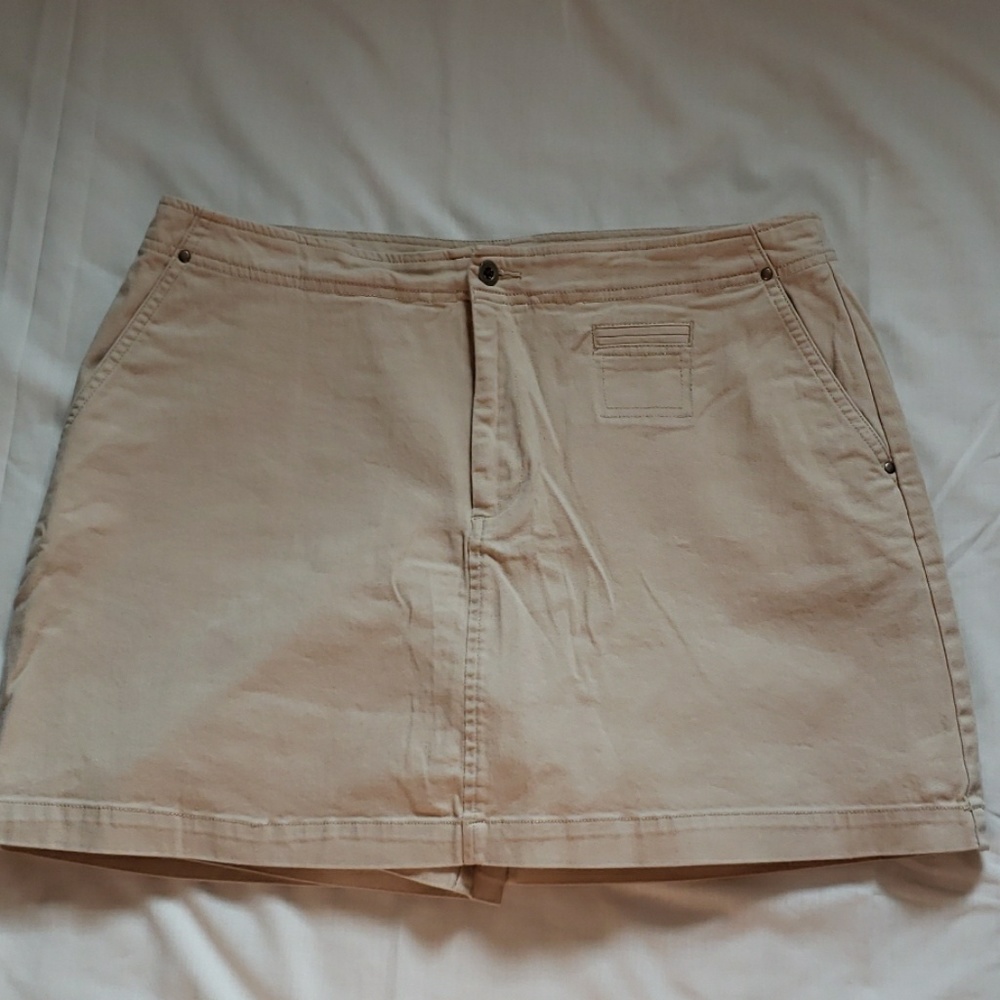 Dockers Skort